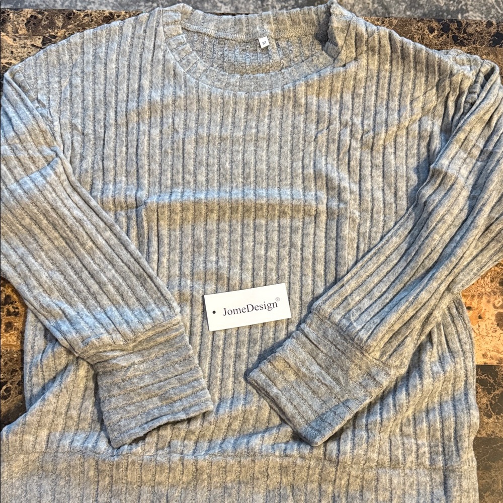 Women's Gray Ribbed Crewneck Sweater